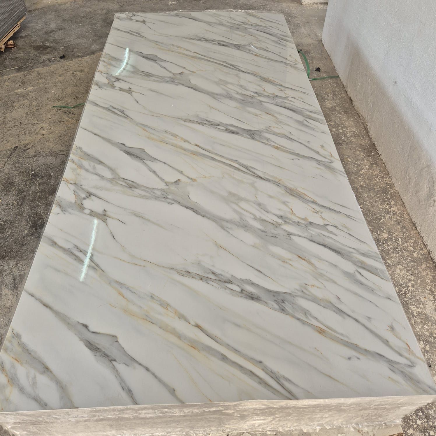 Panou decorativ imitatie marmura PVC APC-KL8024